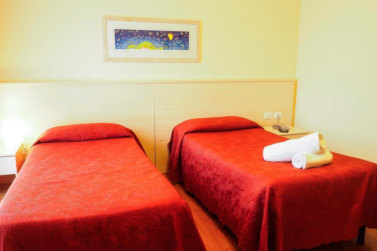 Hotel Break House Ristorante Терануова Брачолини Екстериор снимка